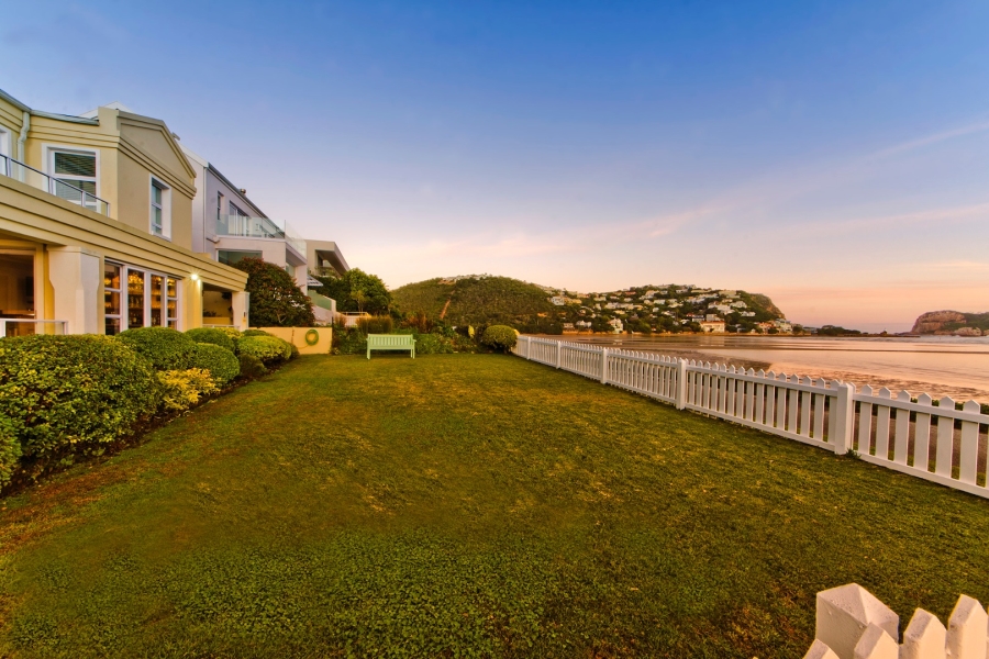 5 Bedroom Property for Sale in Leisure Isle Western Cape